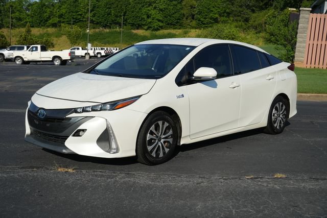 Used 2020 Toyota Prius Prime XLE FWD image 3