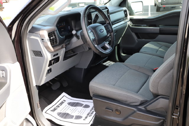 Used 2025 Ford F150 XLT w/ Equipment Group 301A Standard AWD/4WD image 8