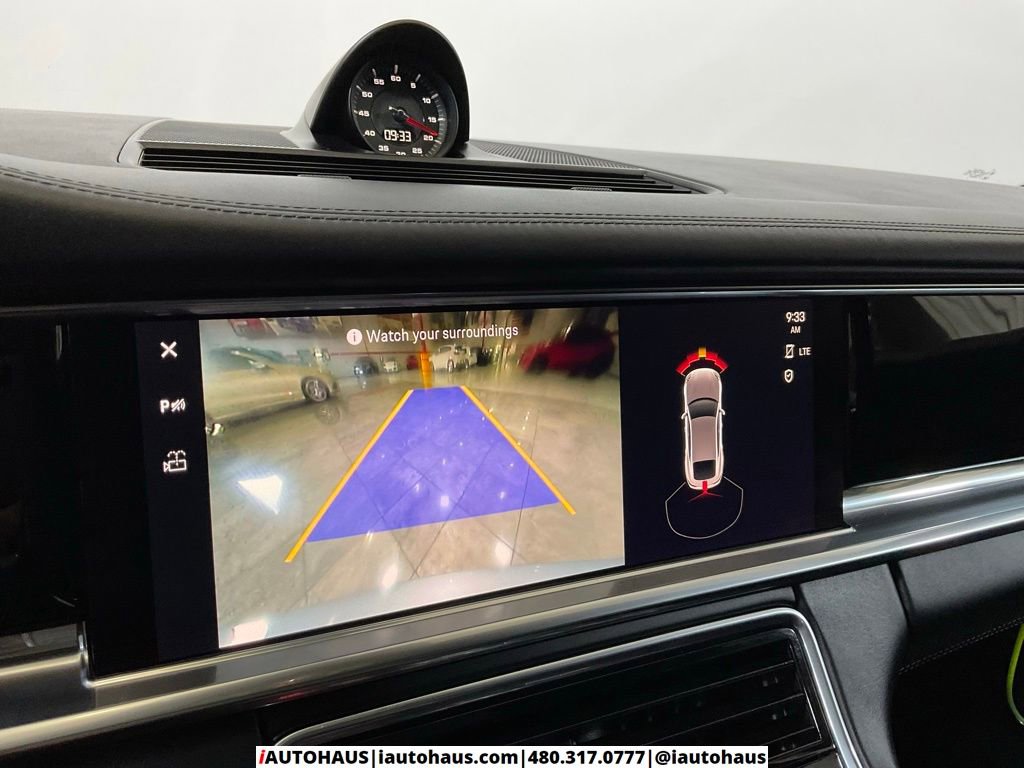 Used 2022 Porsche Panamera 4S w/ Premium Package image 32