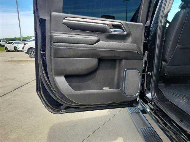 Used 2024 Chevrolet Silverado 2500 LTZ w/ LTZ Plus Package AWD/4WD image 8
