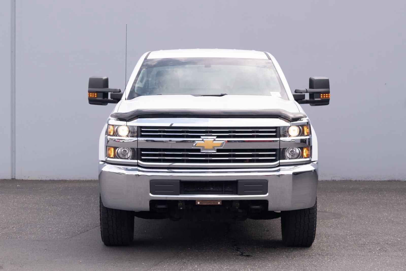 Used 2018 Chevrolet Silverado 3500 W/T w/ WT Convenience Package AWD/4WD image 15