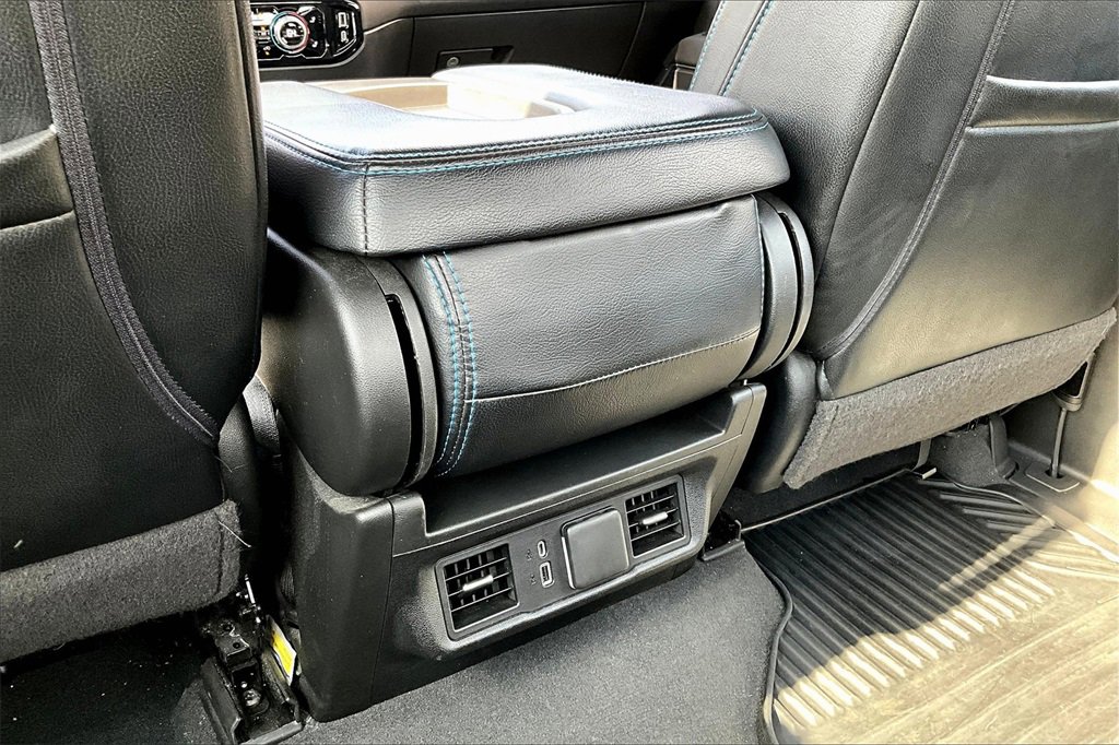 Used 2023 GMC Sierra 1500 Elevation image 9