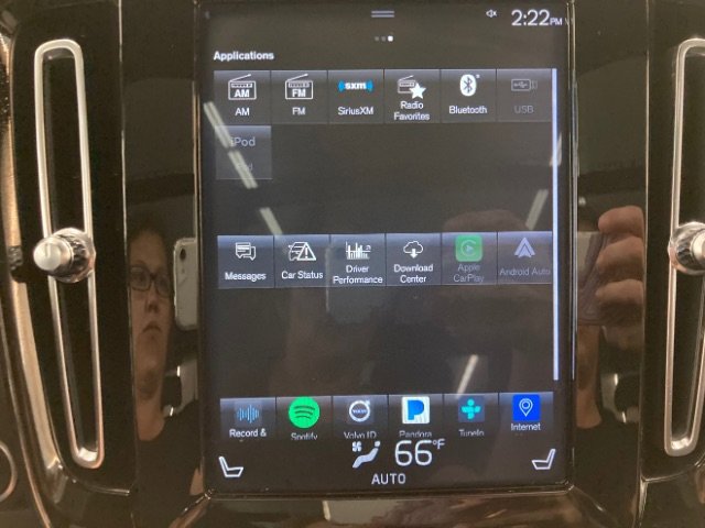 Used 2019 Volvo XC40 T5 Momentum image 22