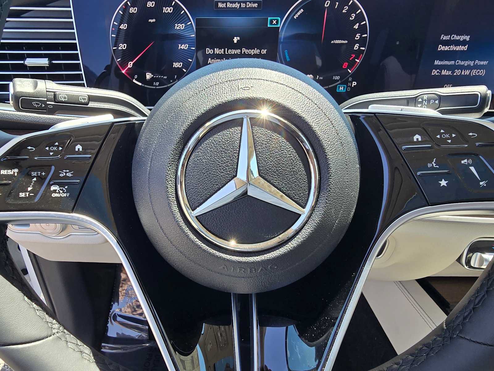 New 2026 Mercedes-Benz GLE 450e 4MATIC image 25