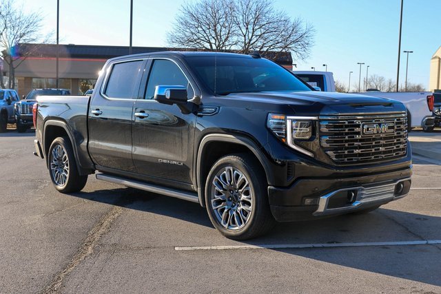 Used 2024 GMC Sierra 1500 Denali Ultimate image 1