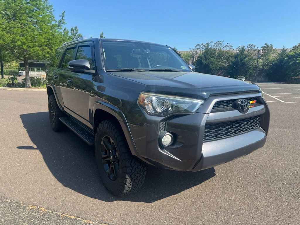 Used 2015 Toyota 4Runner SR5 Premium AWD/4WD image 6