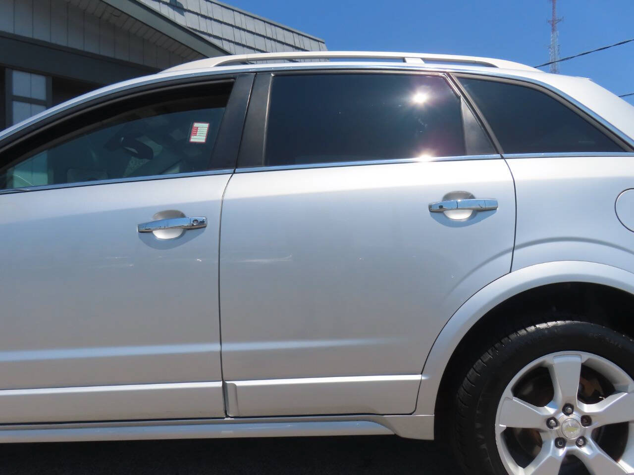 Used 2014 Chevrolet Captiva Sport LT FWD image 25