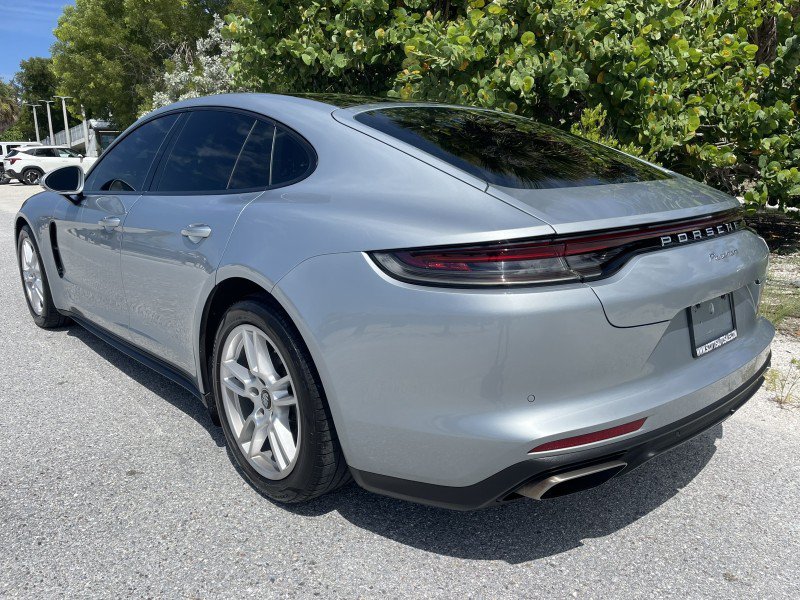 Used 2021 Porsche Panamera RWD image 5