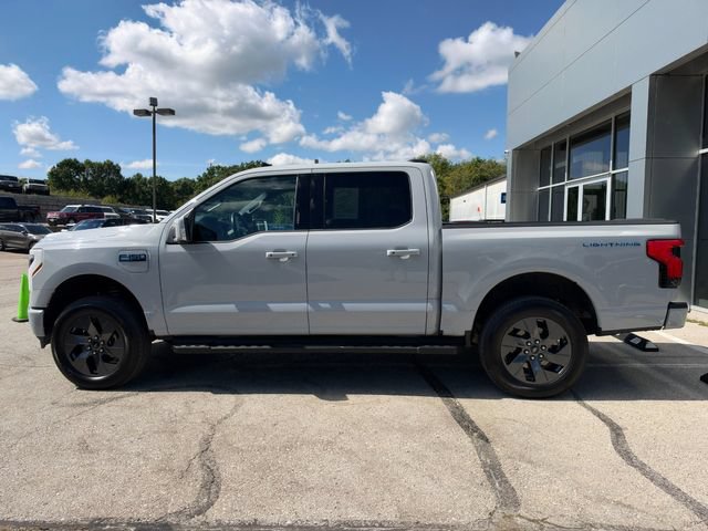 Used 2024 Ford F150 Lightning Lariat AWD/4WD image 4