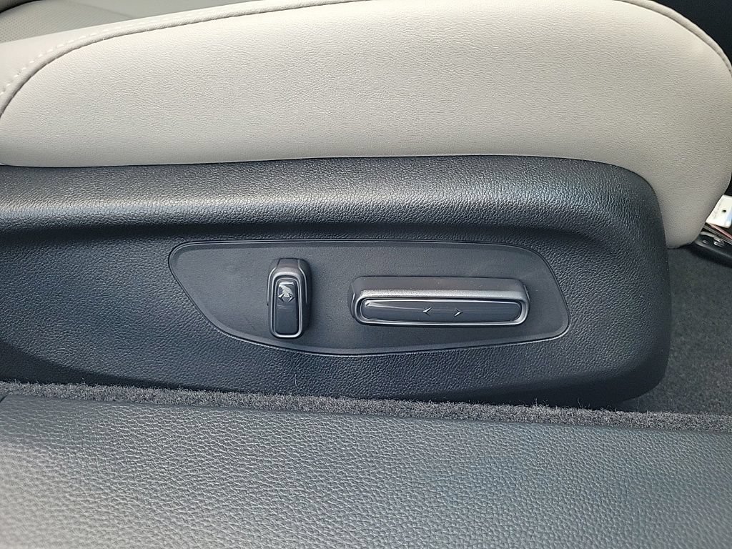 Used 2026 Honda Accord Touring image 36