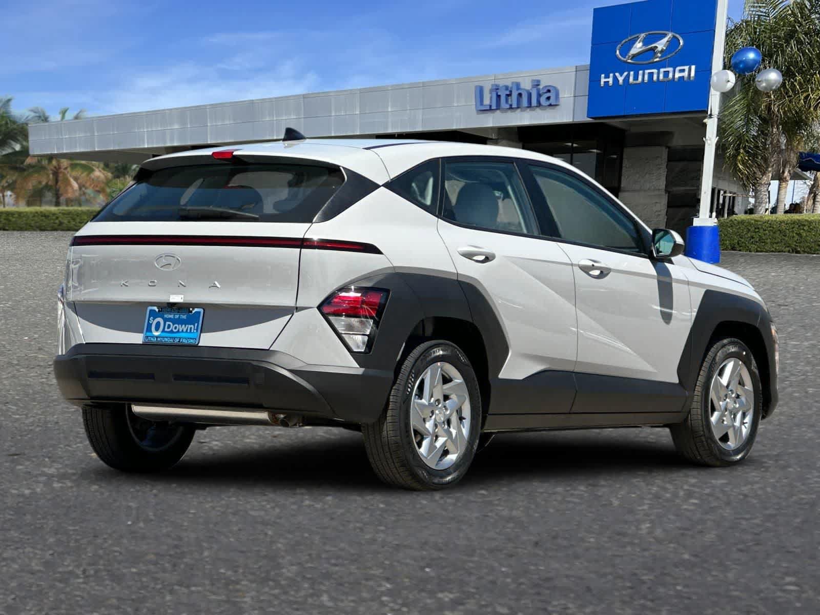 New 2026 Hyundai Kona SE FWD image 2