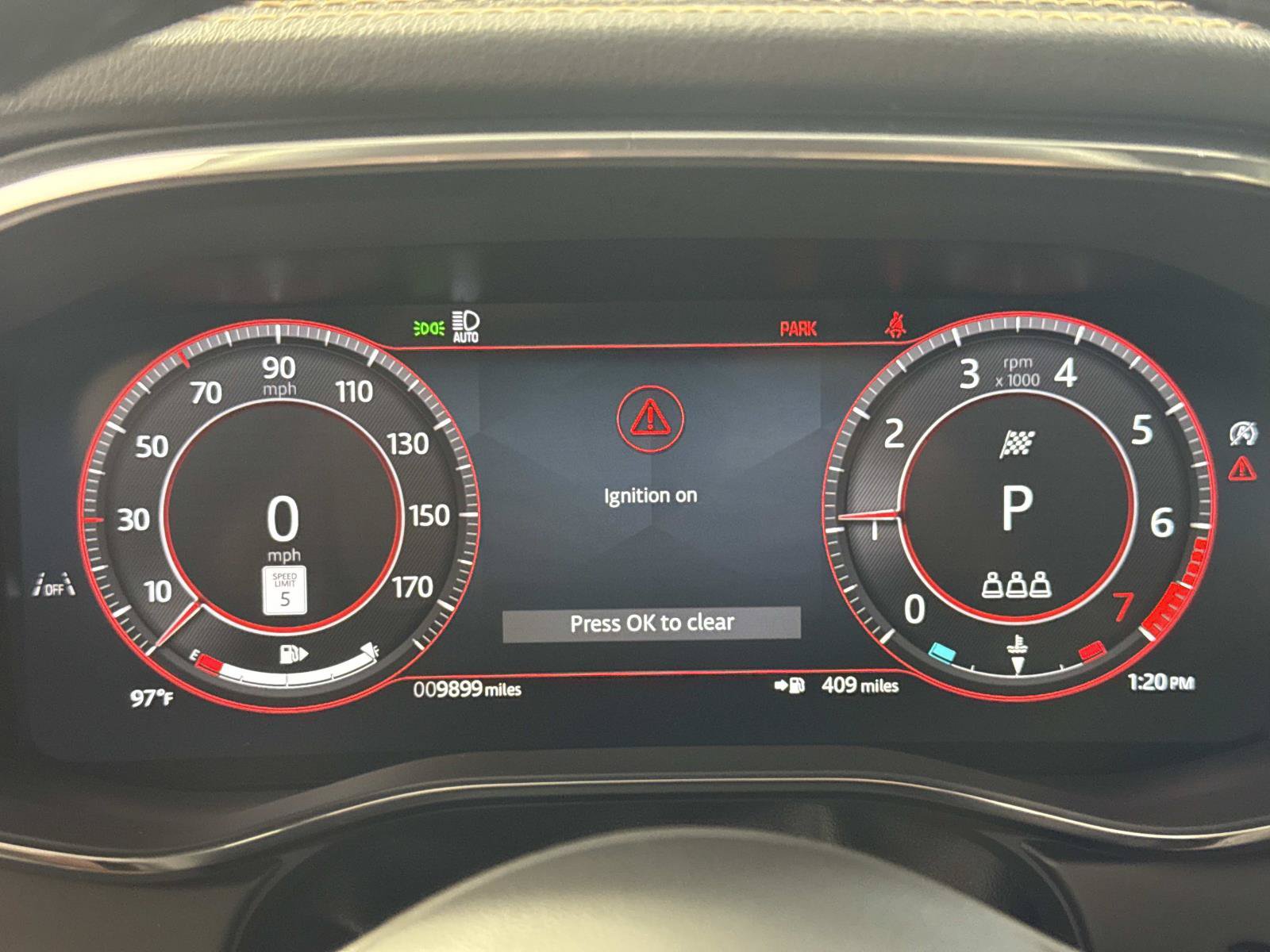 Certified 2026 Jaguar F-PACE R-Dynamic S AWD/4WD image 28
