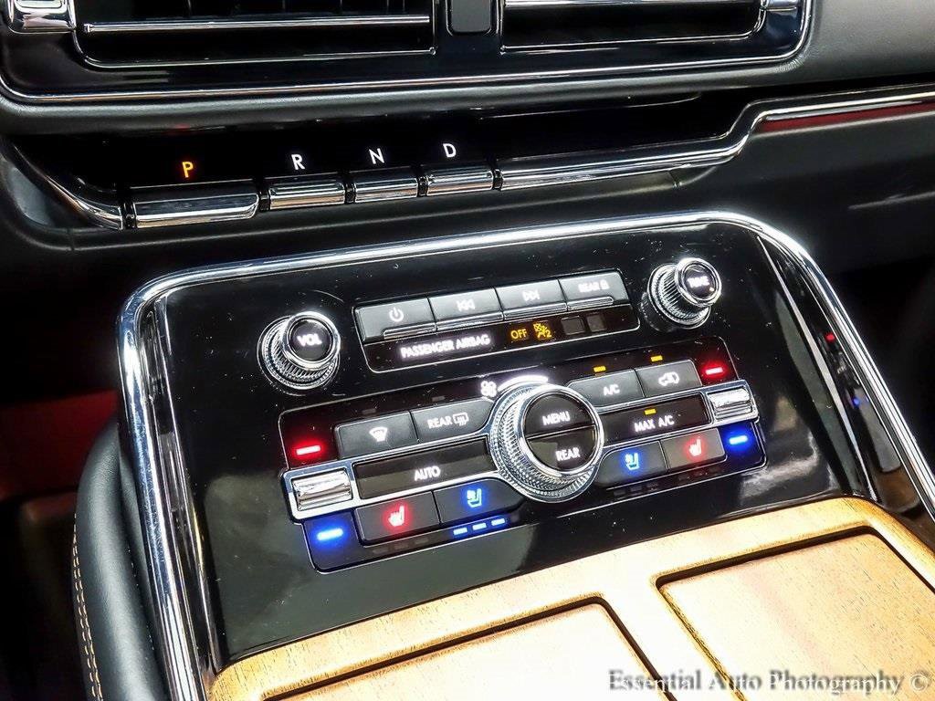 Used 2022 Lincoln Navigator L Black Label image 21