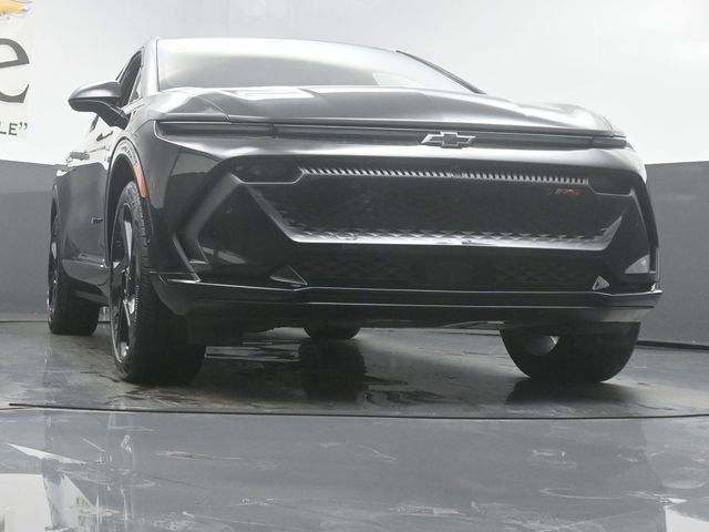 Used 2024 Chevrolet Equinox EV RS image 3