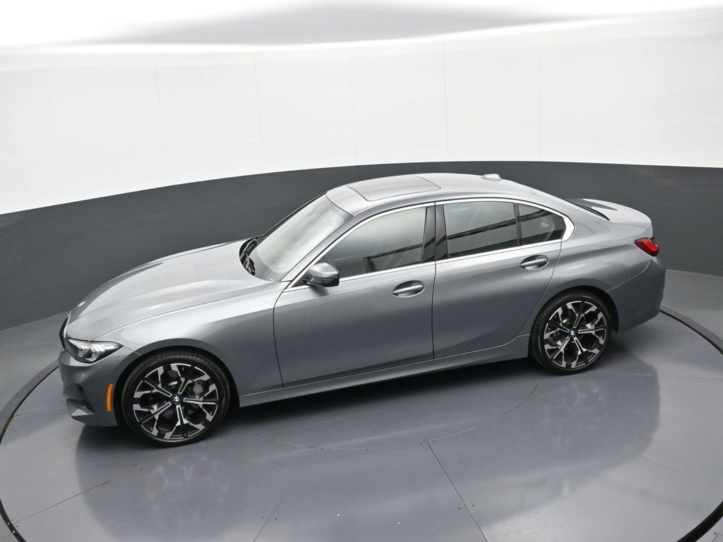 Used 2025 BMW 330i xDrive Sedan image 31