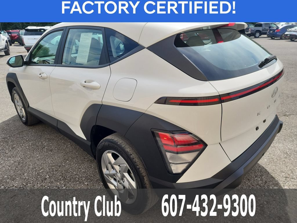 Certified 2025 Hyundai Kona SE AWD/4WD image 6
