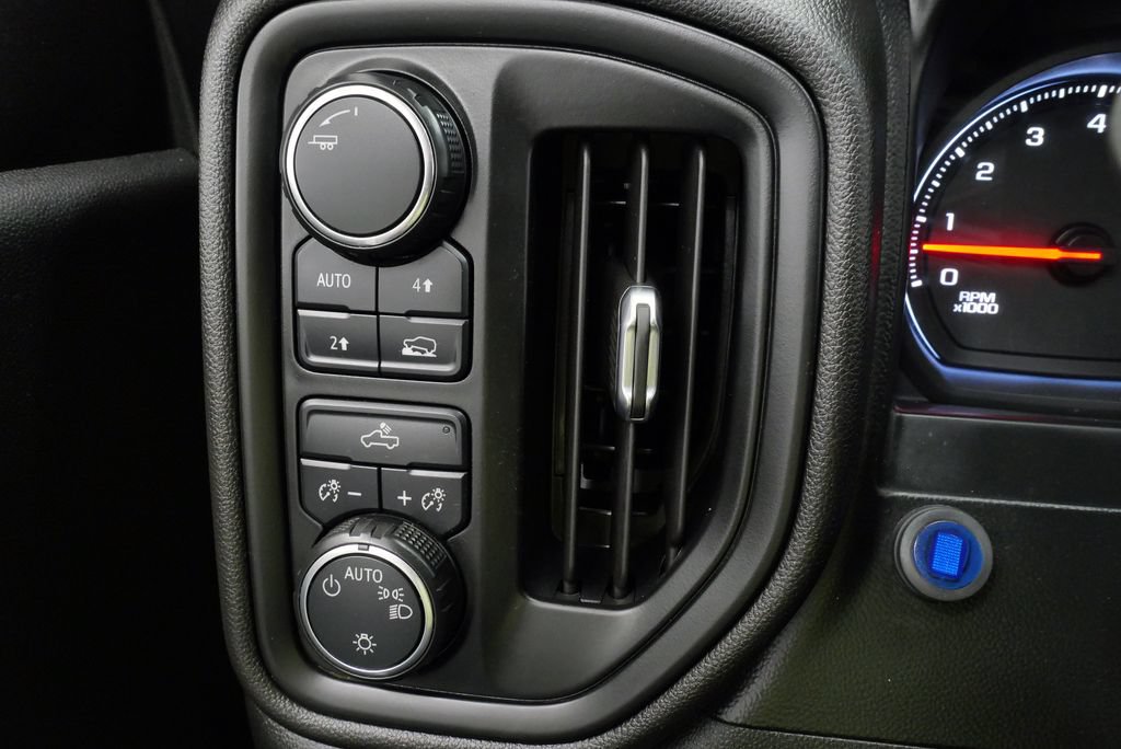 Used 2020 Chevrolet Silverado 1500 W/T w/ WT Fleet Convenience Package AWD/4WD image 24