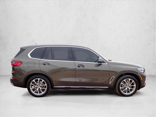 Used 2023 BMW X5 xDrive40i w/ Premium Package image 5