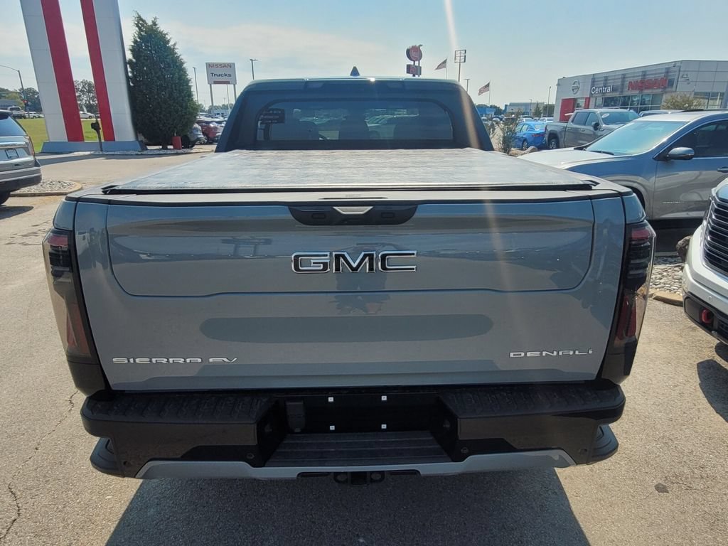 New 2024 GMC Sierra EV Denali AWD/4WD image 11