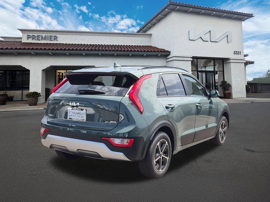 New 2026 Kia Niro EX FWD image 8