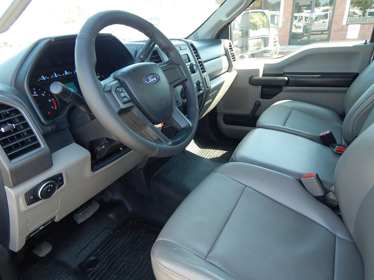 Used 2017 Ford F250 XL RWD image 17