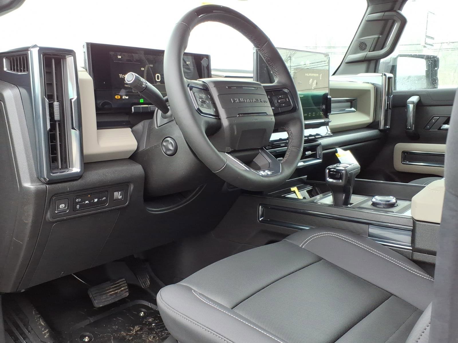 New 2026 GMC Hummer EV SUV w/ LPO, Dark Essentials Package image 13