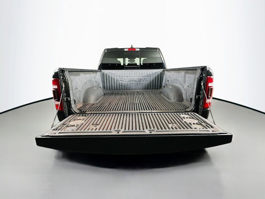 Used 2019 RAM 1500 Big Horn RWD image 32