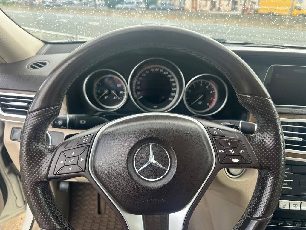 Used 2016 Mercedes-Benz E 350 Sedan w/ Premium Package image 17