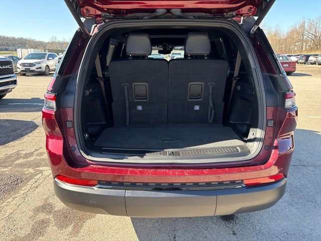 Used 2024 Jeep Grand Cherokee L Altitude video 4