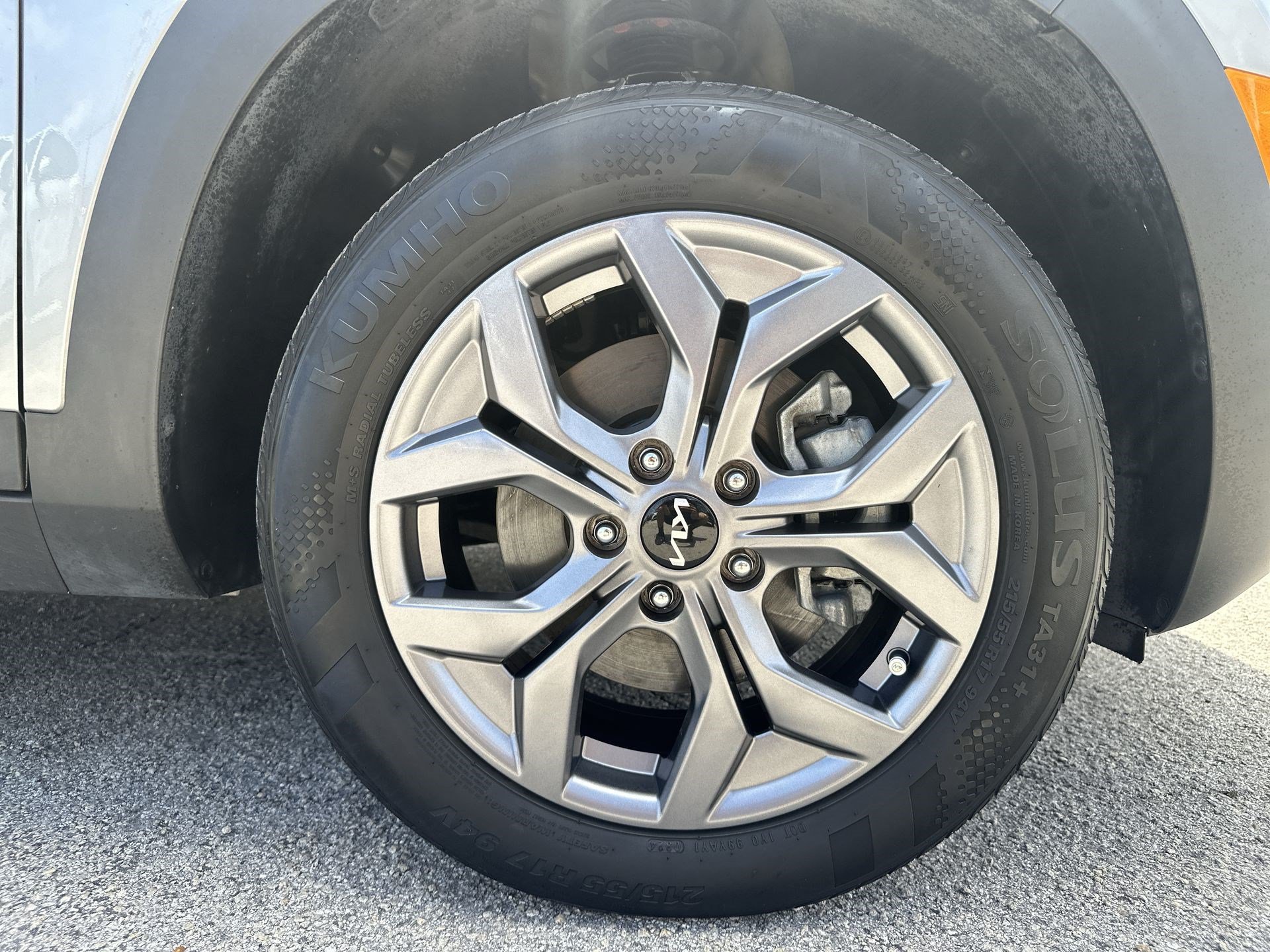 Certified 2024 Kia Seltos LX AWD/4WD image 18