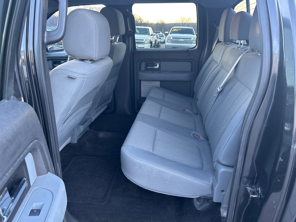 Used 2012 Ford F150 XLT w/ XLT Chrome Pkg image 10