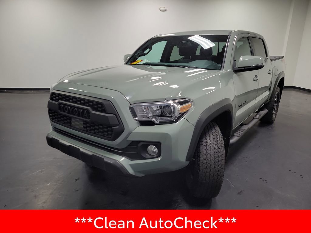 Used 2023 Toyota Tacoma TRD Off-Road image 4