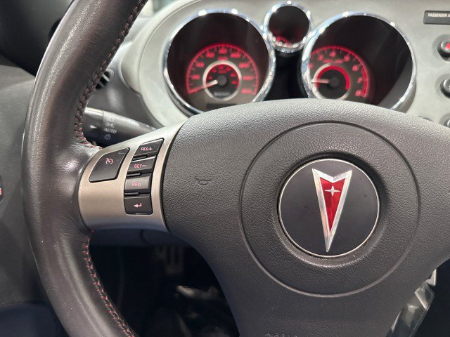 Used 2009 Pontiac Solstice GXP w/ Premium Package RWD image 68
