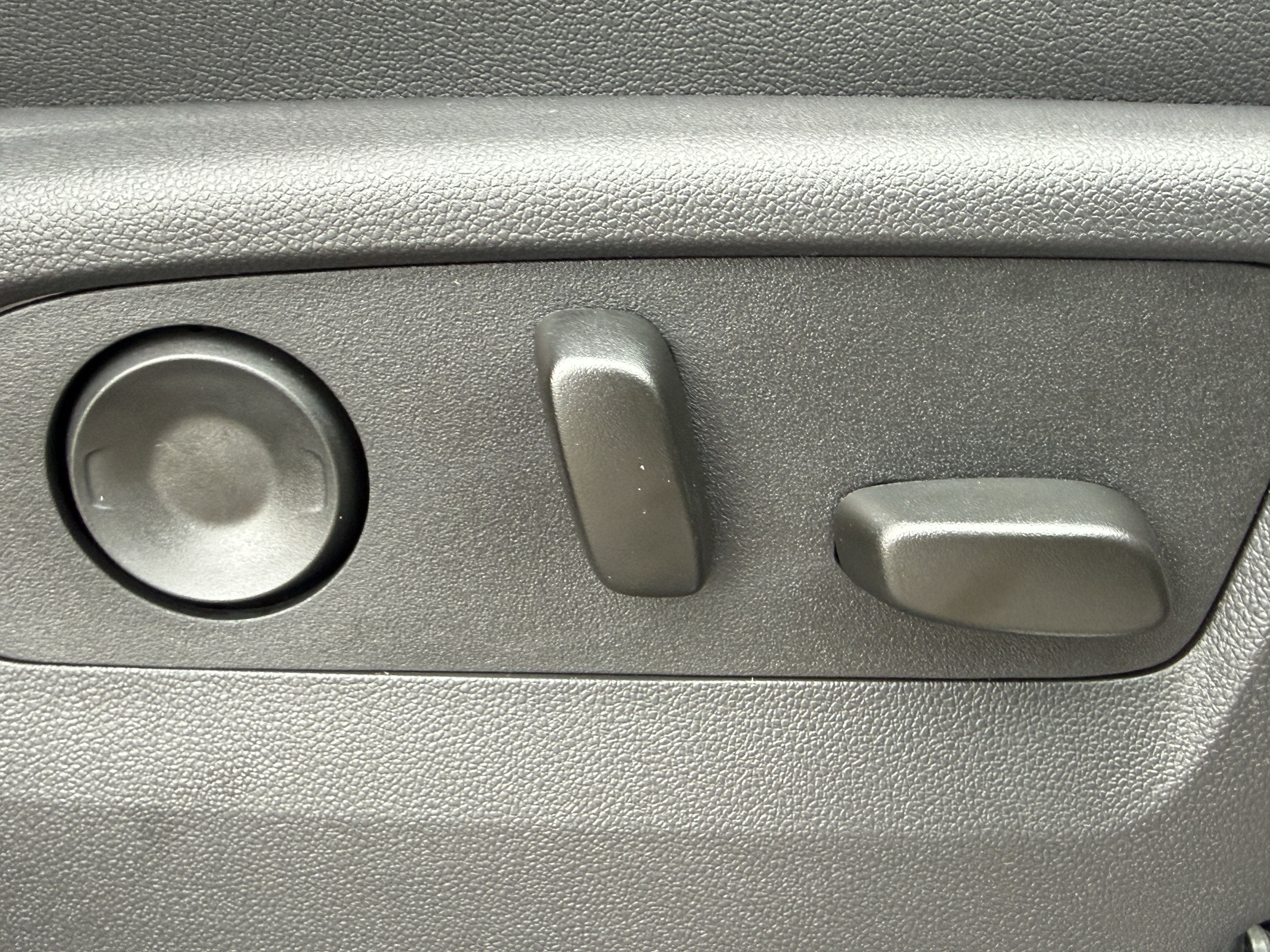 New 2026 GMC Sierra 1500 AT4 w/ AT4 Premium Package image 19