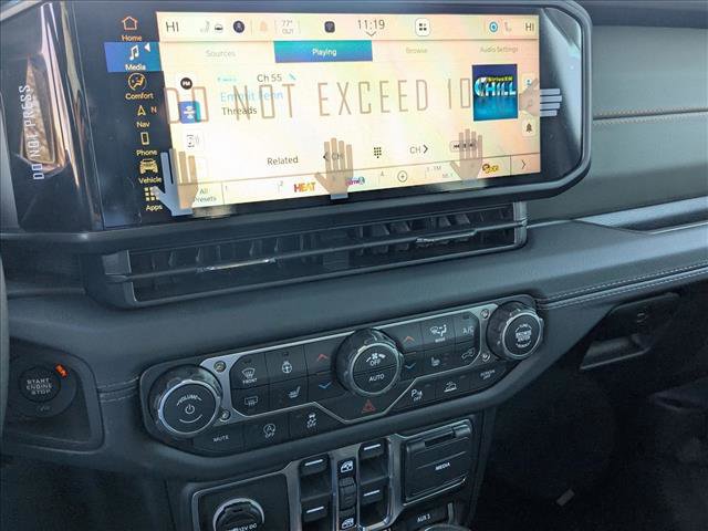 New 2026 Jeep Gladiator Mojave image 12