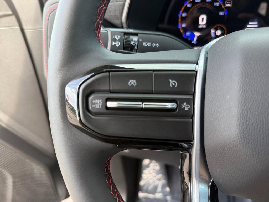 Certified 2025 Chevrolet Colorado Z71 w/ Z71 Convenience Package 2 AWD/4WD image 25