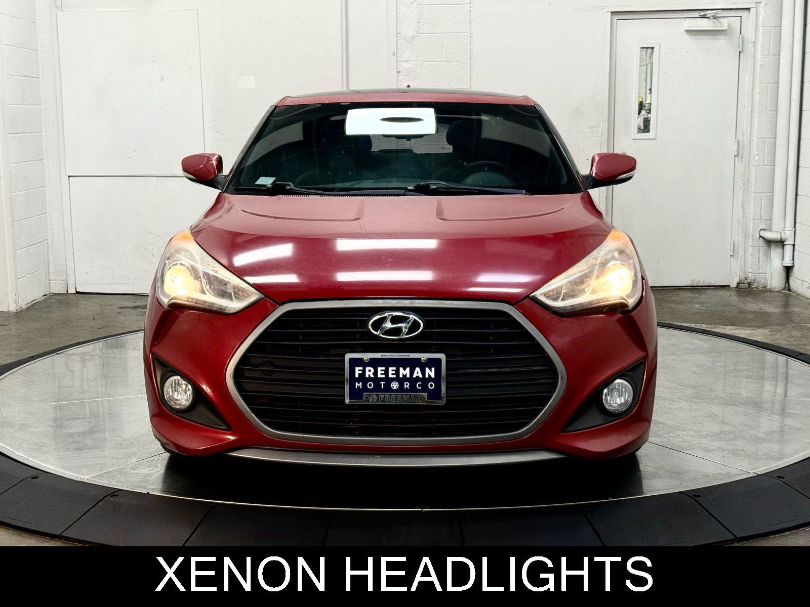 Used 2017 Hyundai Veloster Turbo w/ Tech Package 02 FWD image 3