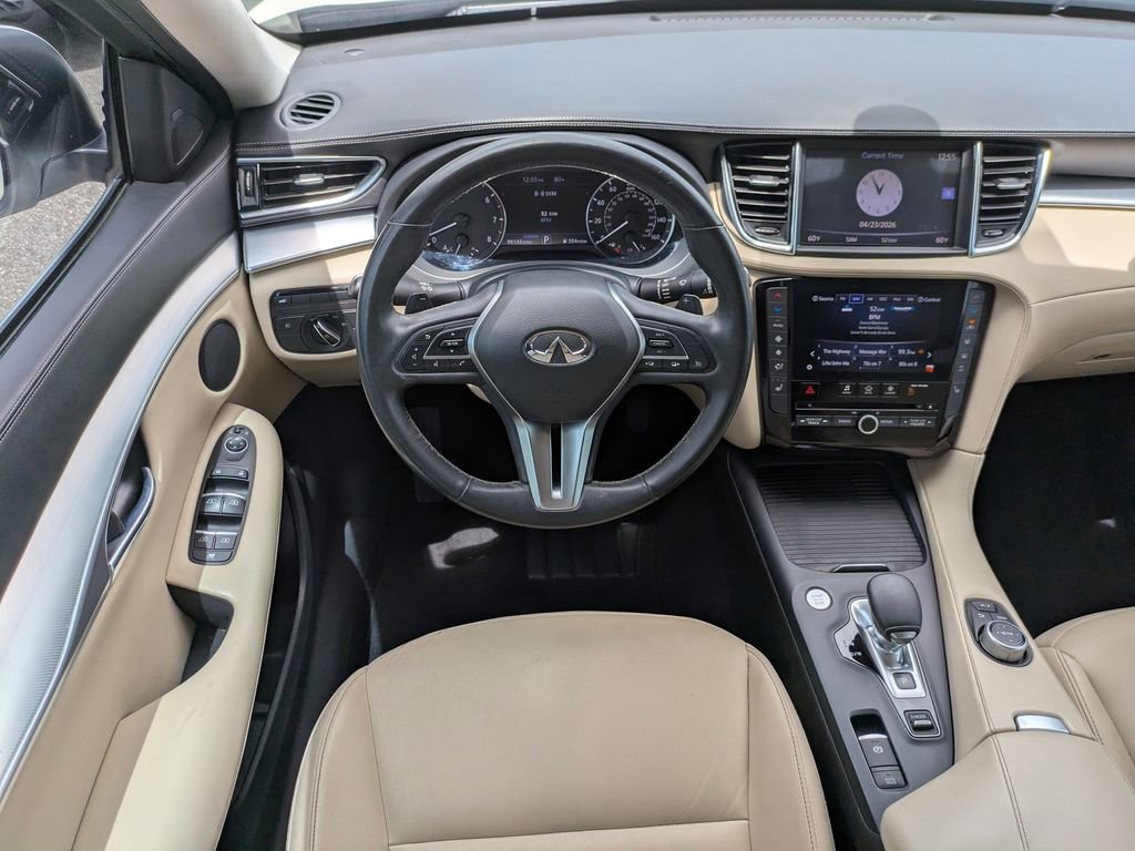 Used 2019 INFINITI QX50 Luxe w/ Protection Package FWD image 17