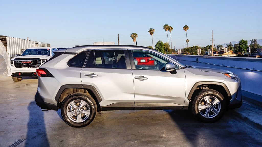 Used 2023 Toyota RAV4 XLE AWD/4WD image 13