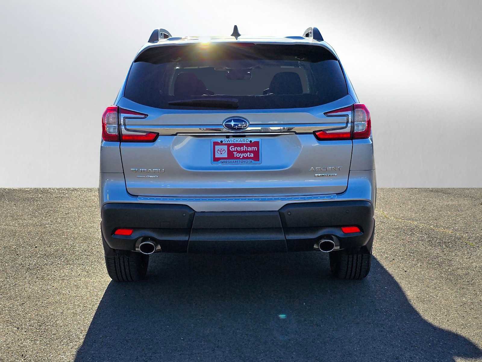 Used 2026 Subaru Ascent Limited w/ Popular Package #1 AWD/4WD image 5