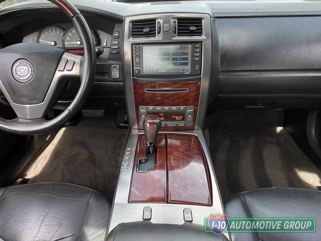 Used 2007 Cadillac XLR RWD image 15
