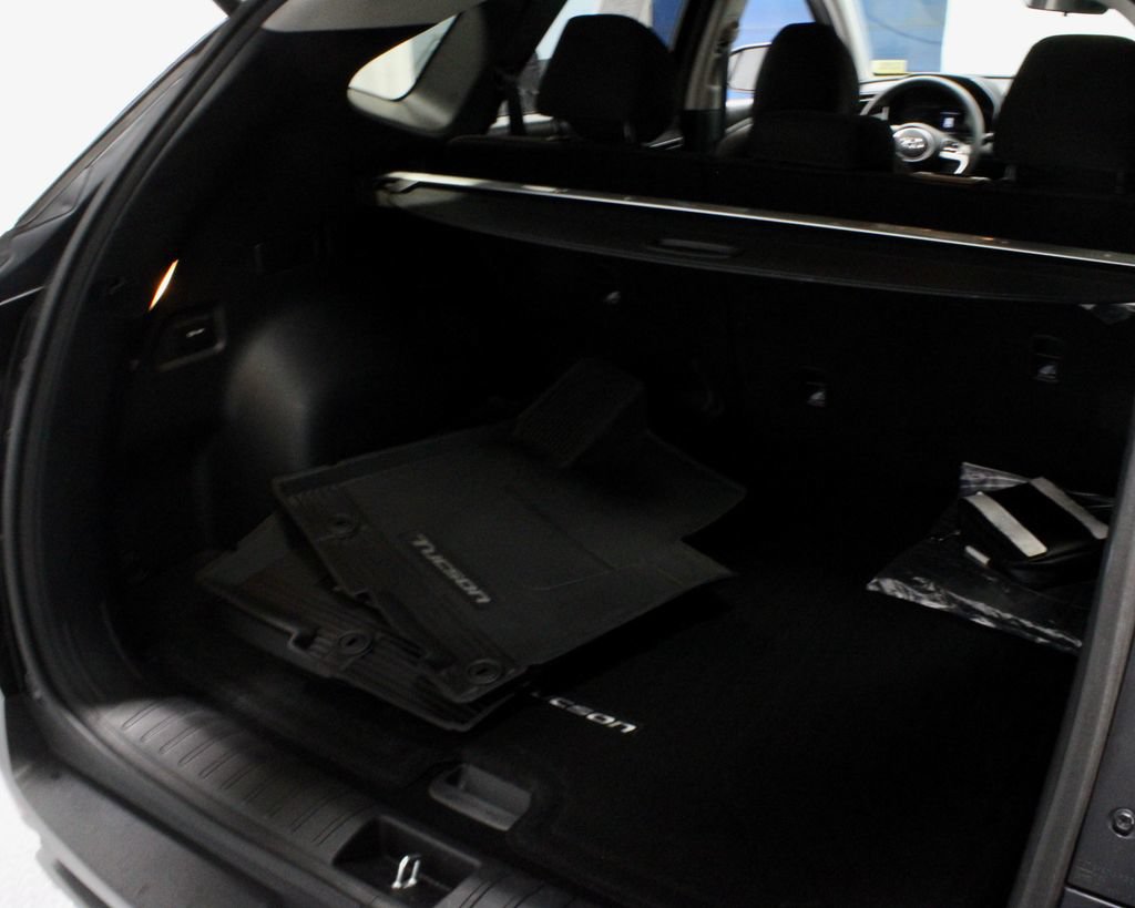 Used 2024 Hyundai Tucson SEL FWD image 14
