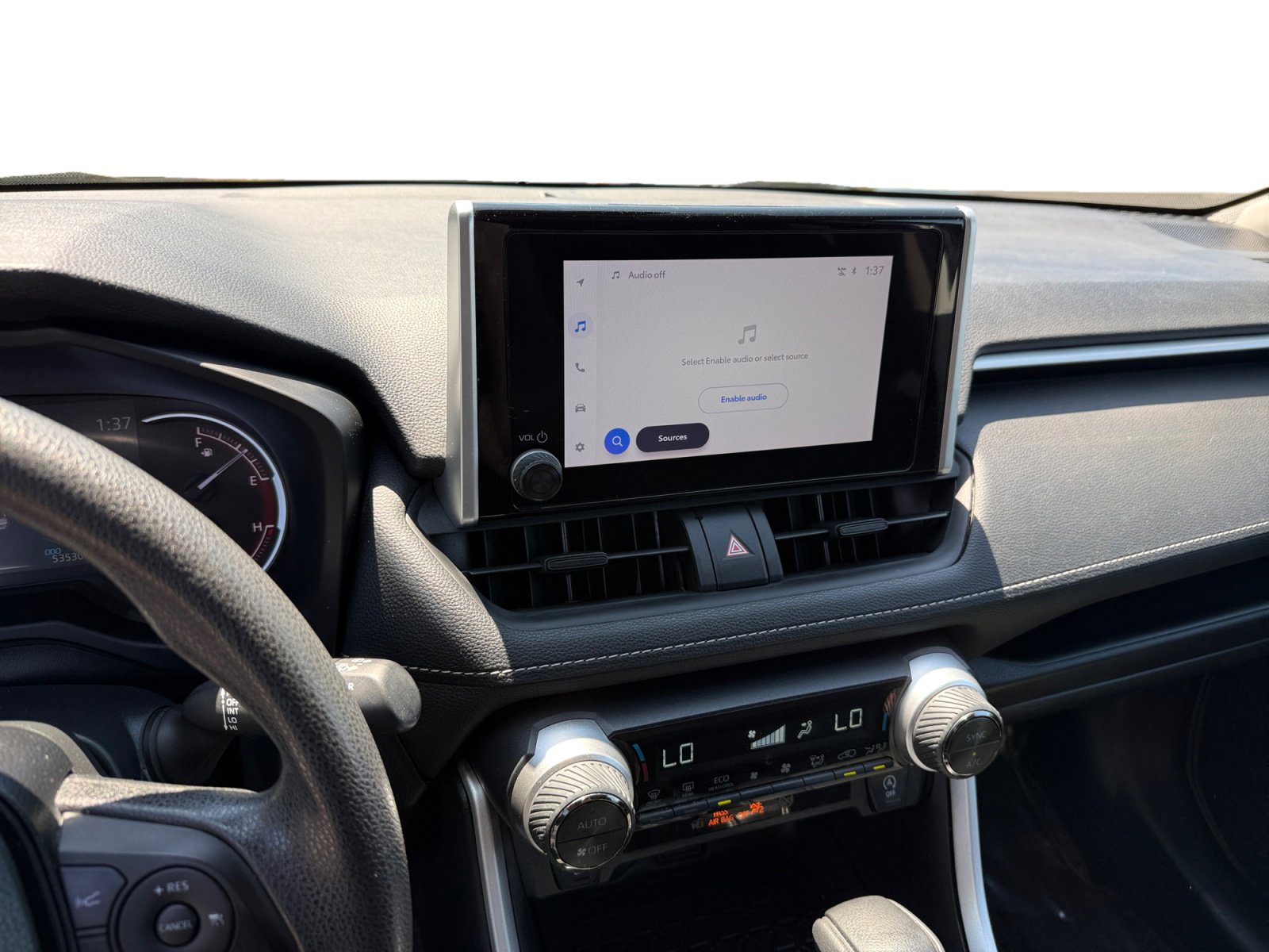 Used 2024 Toyota RAV4 XLE FWD image 12