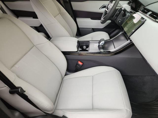 New 2026 Land Rover Range Rover Velar Dynamic SE image 10