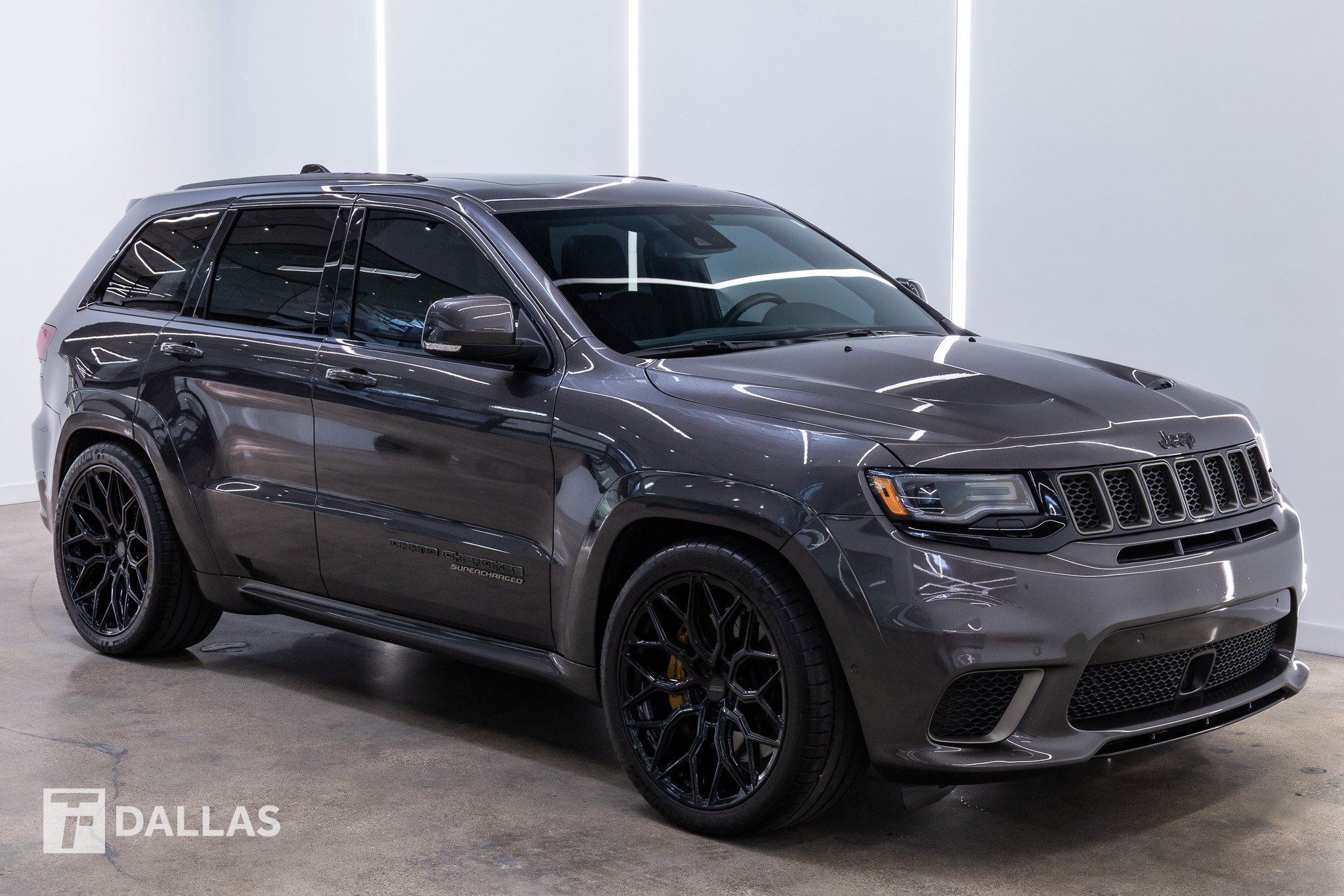 Used 2021 Jeep Grand Cherokee Trackhawk AWD/4WD image 14
