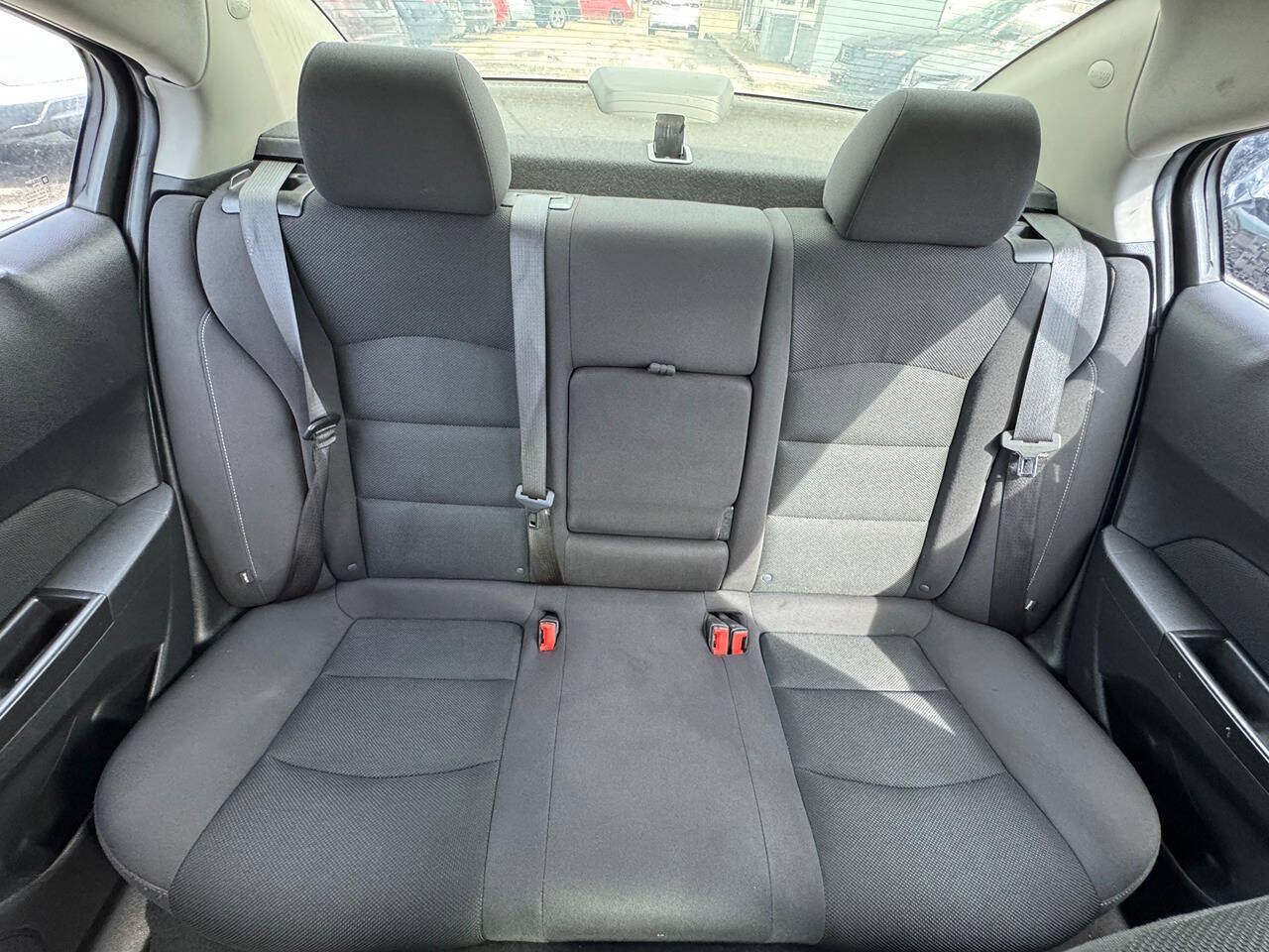 Used 2015 Chevrolet Cruze LT w/ Technology Package FWD image 15
