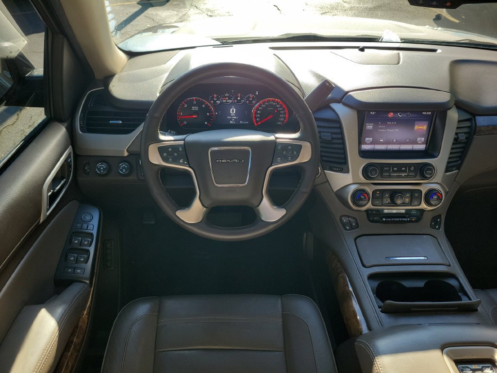 Used 2015 GMC Yukon Denali w/ Open Road Package AWD/4WD image 17