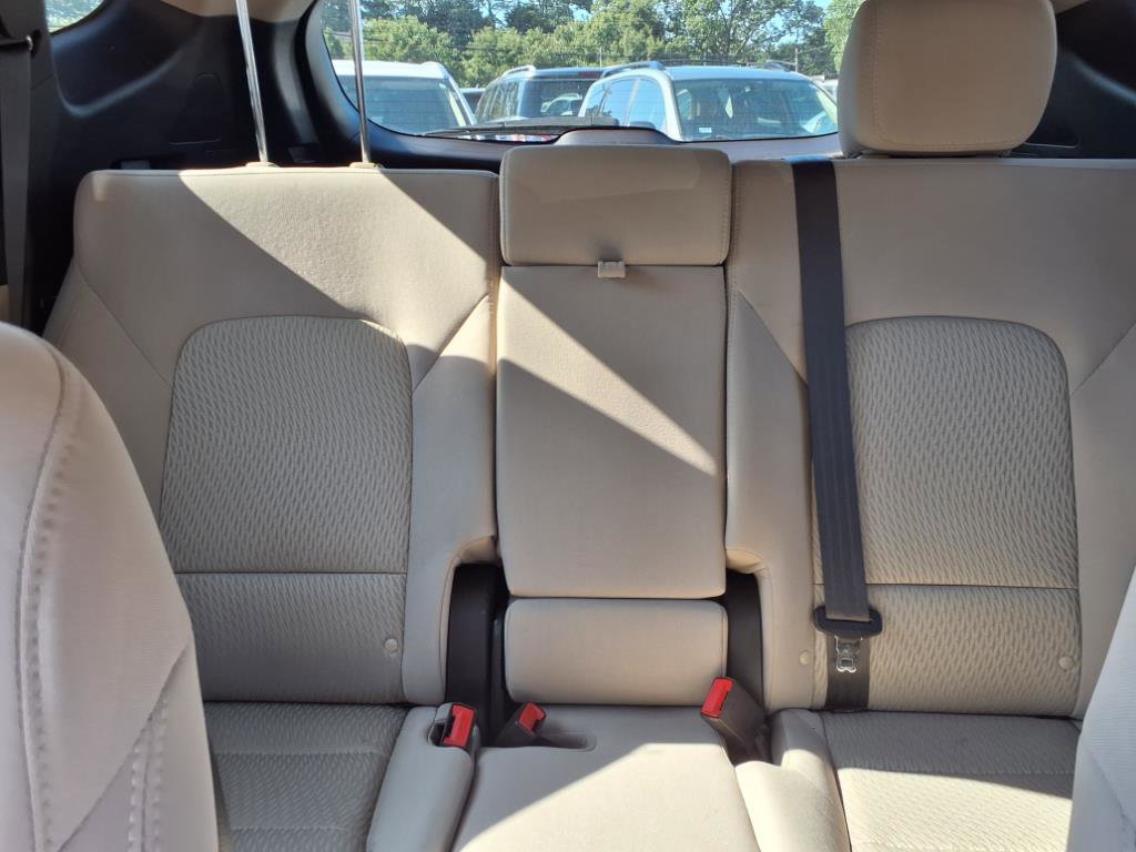 Used 2017 Hyundai Santa Fe Sport image 29