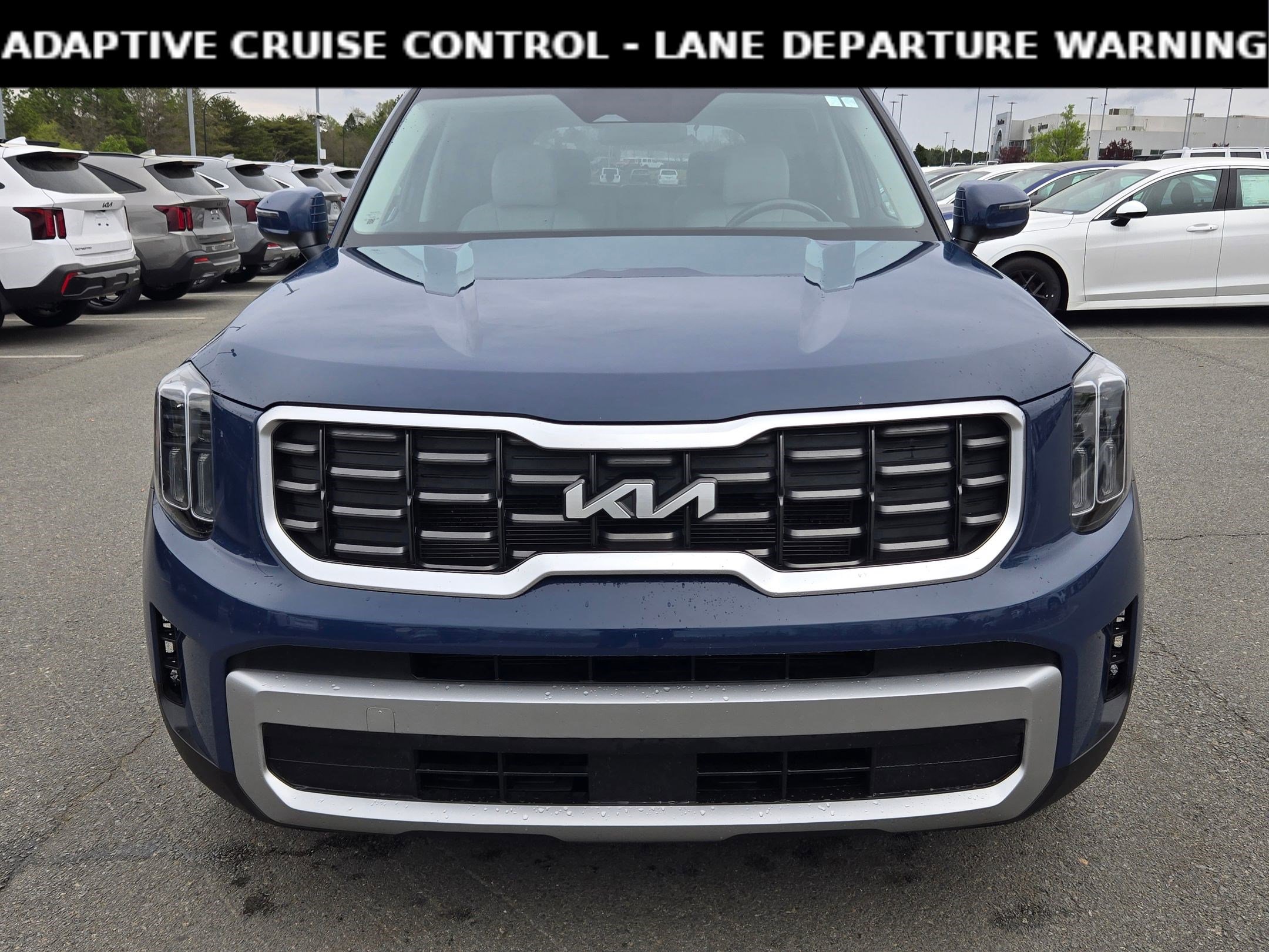 Used 2023 Kia Telluride S w/ S Sunroof Package image 2