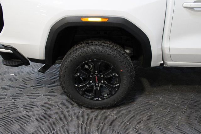 New 2025 GMC Canyon Elevation w/ Convenience Package image 10